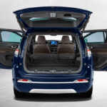 Jeep_Commander_Overland_flex_0038-600x400