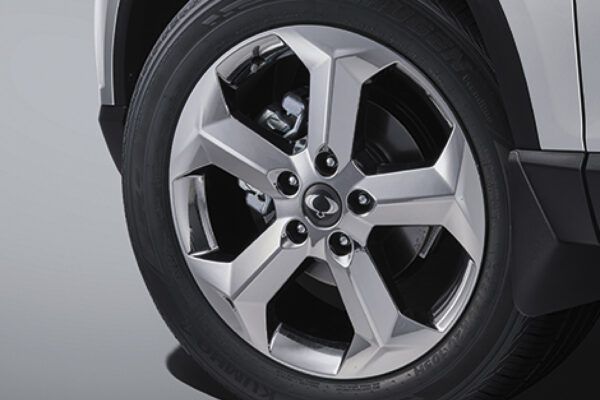 ssangyong-kgm-musso-grand3-600x400