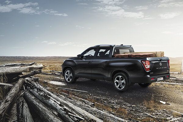 ssangyong-kgm-musso-grand7-600x400