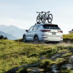 22MY_OL_LHD_MV_Exterior-c_Gravel