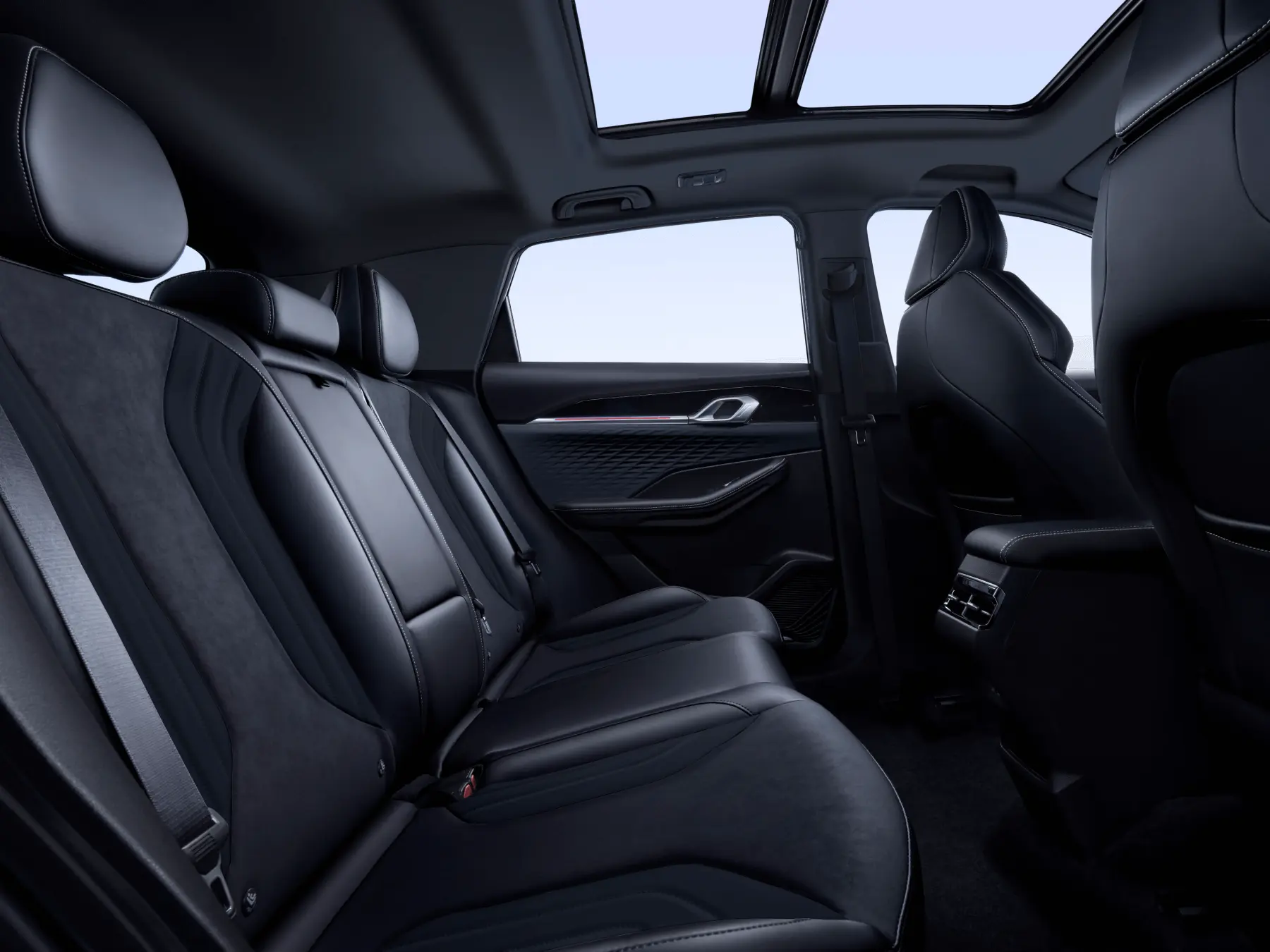 coolrayinterior-3