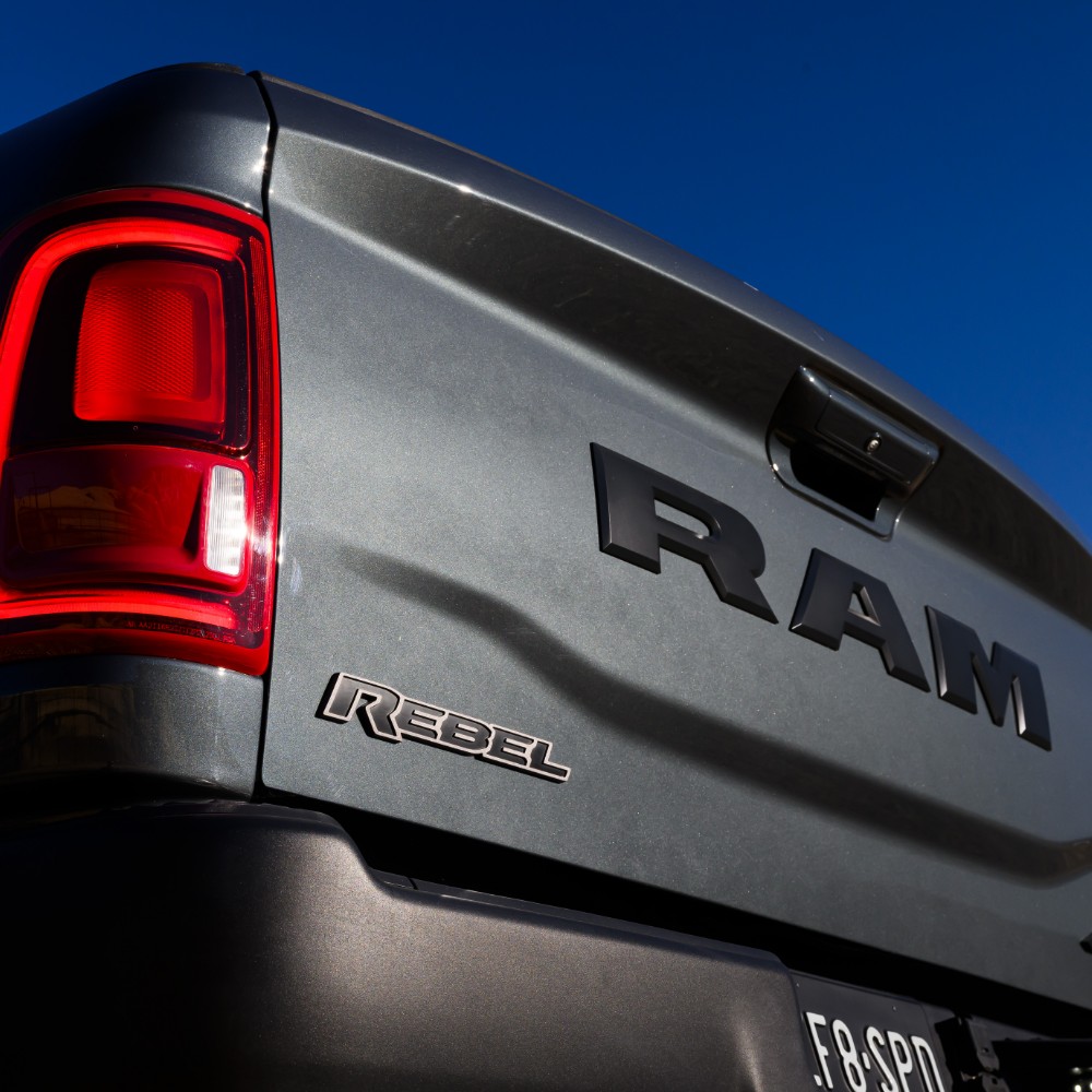 my26-ram-2500-vlp-gallery-thumbnail-06-desktop