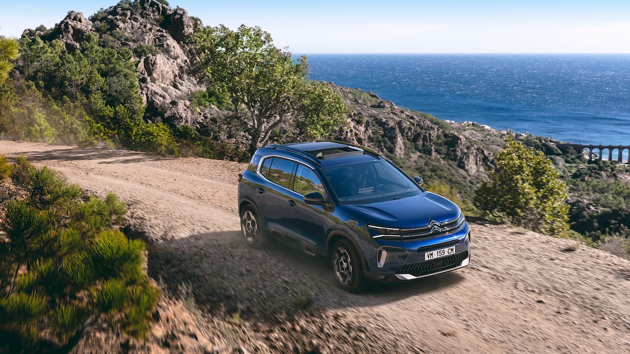 Citroen-C5-1920X1080_01